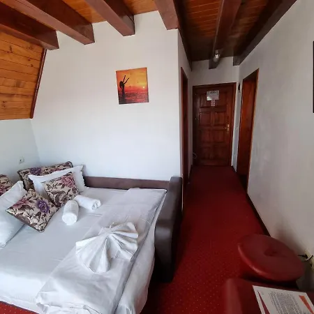 Casa Luca Отель Вама-Веке