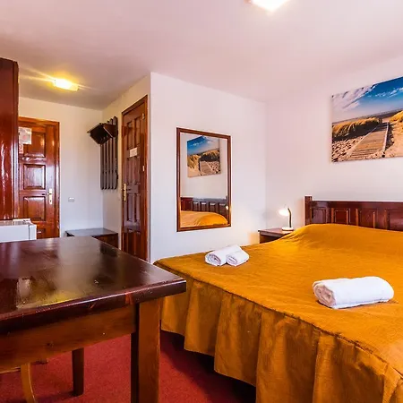 Casa Luca Vama Veche