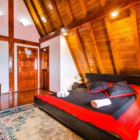Отель Casa Luca 2*