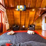 호텔 Casa Luca 2*