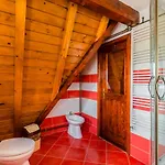 호텔 Casa Luca 2*