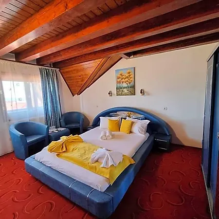 Casa Luca Hotel